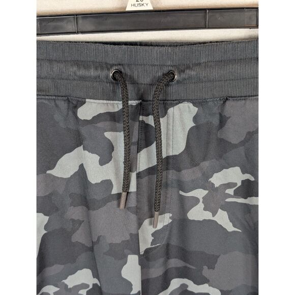 Under Armour Fitted Camouflage Cargo Joggers HeatGear Men's Sze Large - Picture 5 of 11